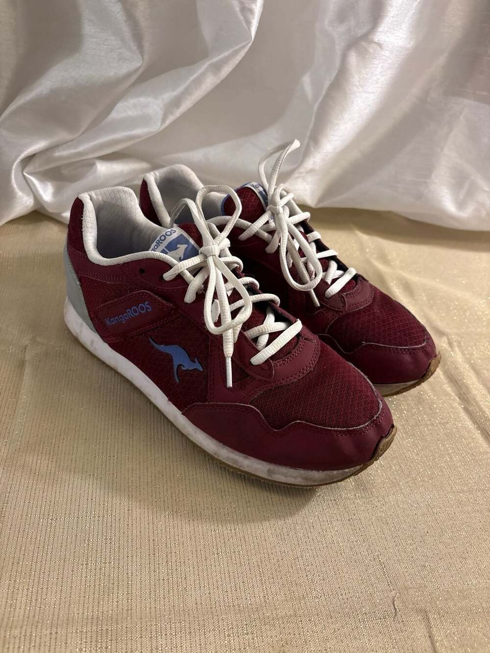 KangaROOS Retro Sneakers Burgundy Gray Blue